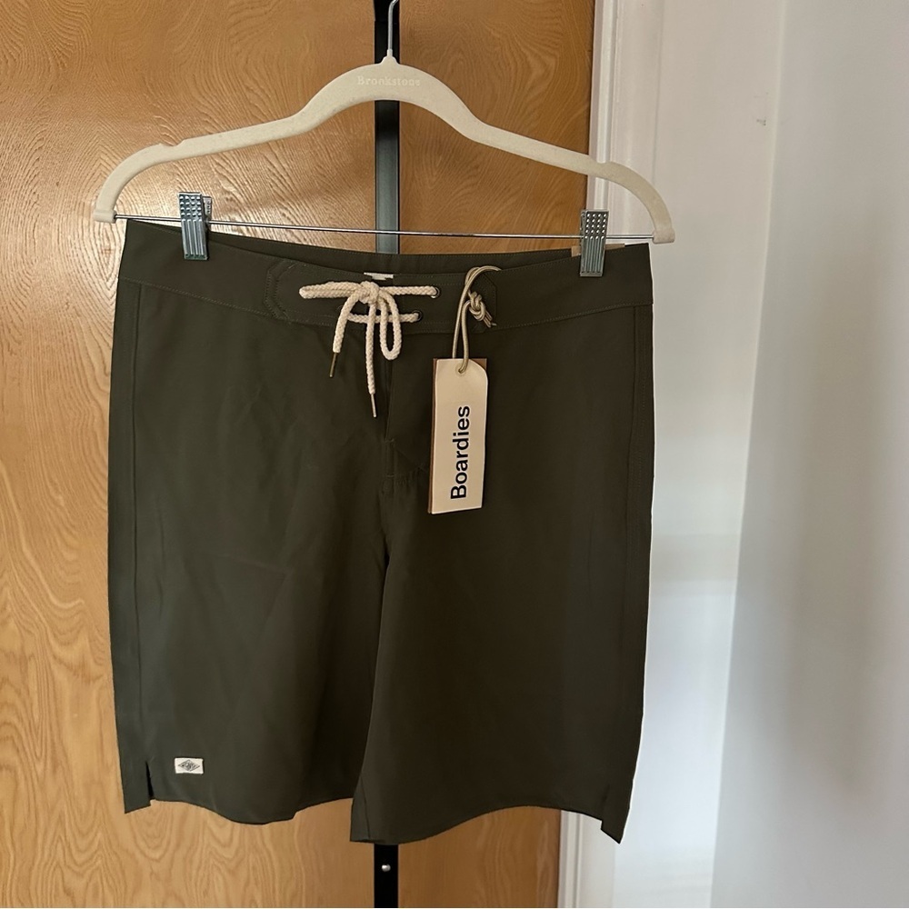 NWT Mctavish Boardies Bay Board Shorts Men's Iron Green size 28